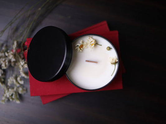 He Loves Me (Not) 5 oz